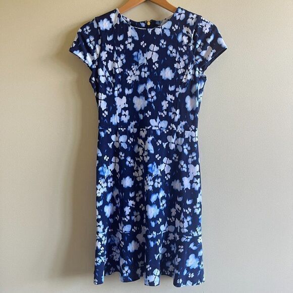 NEW Michael Michael Kors Ikat Poppy Flounce Navy Dress Short Sleeve Womens Sz S - Picture 4 of 10